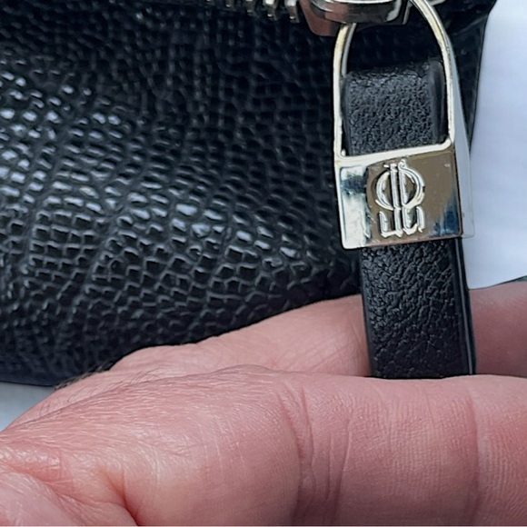 Black Pebbled Leather J.Lo Wristlet•Folder over•Studded• Zipper•Clutch•Night Out - Picture 4 of 12